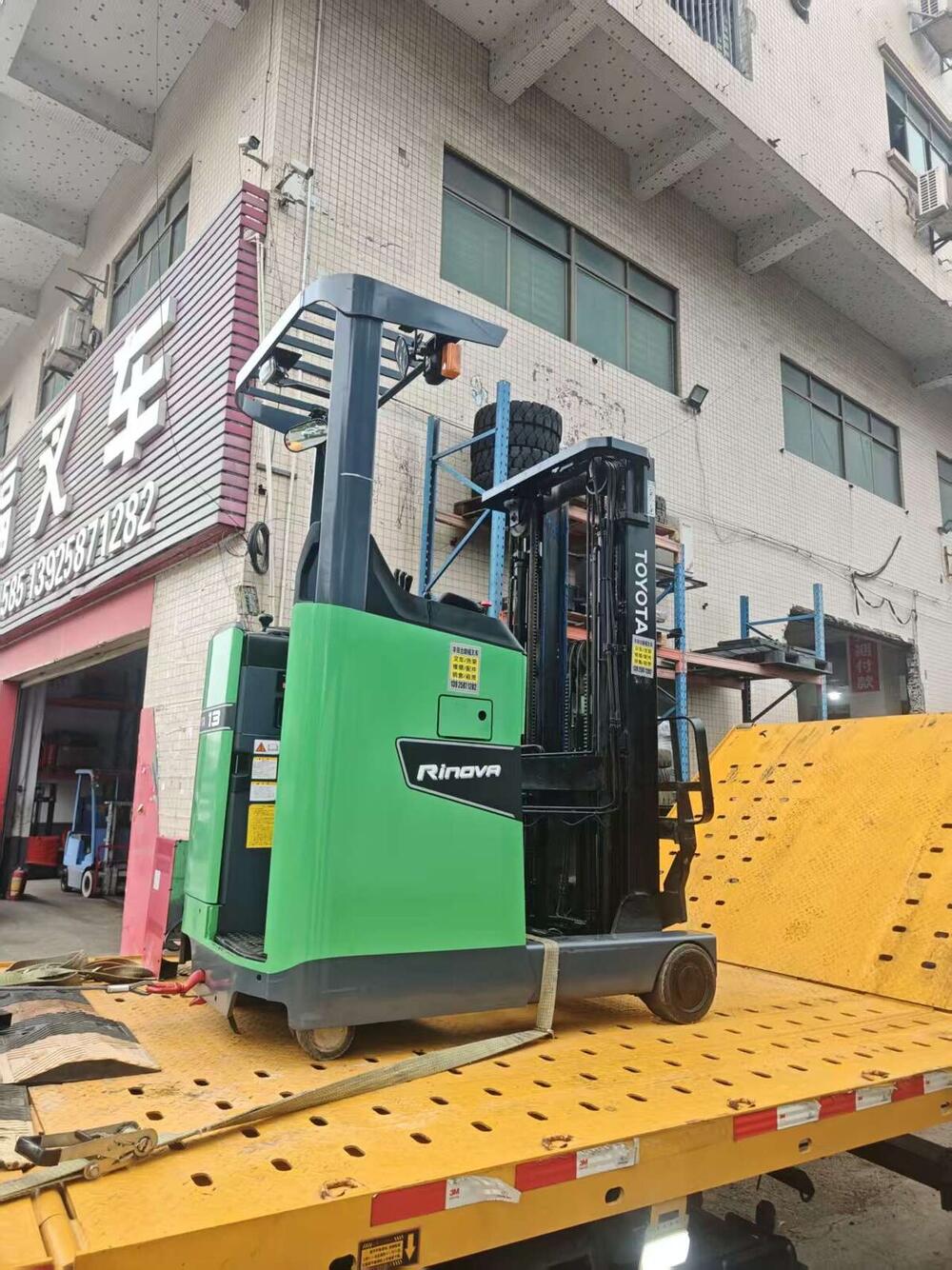 台励叉车交付案例02